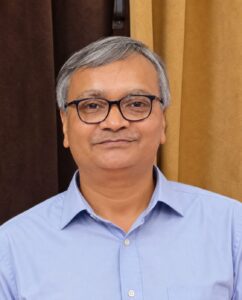 डॉ. राजन श्रीवास्तव को काशी हिन्दू विश्वविद्यालय का कुलसचिव नियुक्त किया गया है