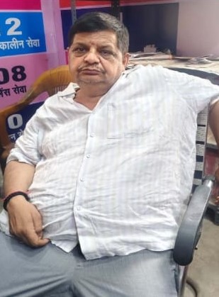 UP प्रयागराज में यूपी परिवहन के सहायक क्षेत्रीय प्रबंधक अरविंद कुमार मिश्र 8 हजार रुपये की रिश्वत लेते रंगे हाथ पकड़े गए