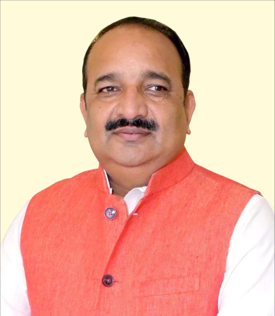 स्वाद संस्कृति और समृद्धि का संगम होगा यूपी आम महोत्सव – मंत्री दिनेश प्रताप सिंह