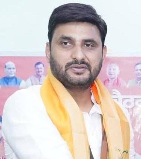 राजनाथ सिंह के बेटे नीरज सिंह को प्रदेश उपाध्यक्ष बनाया गया