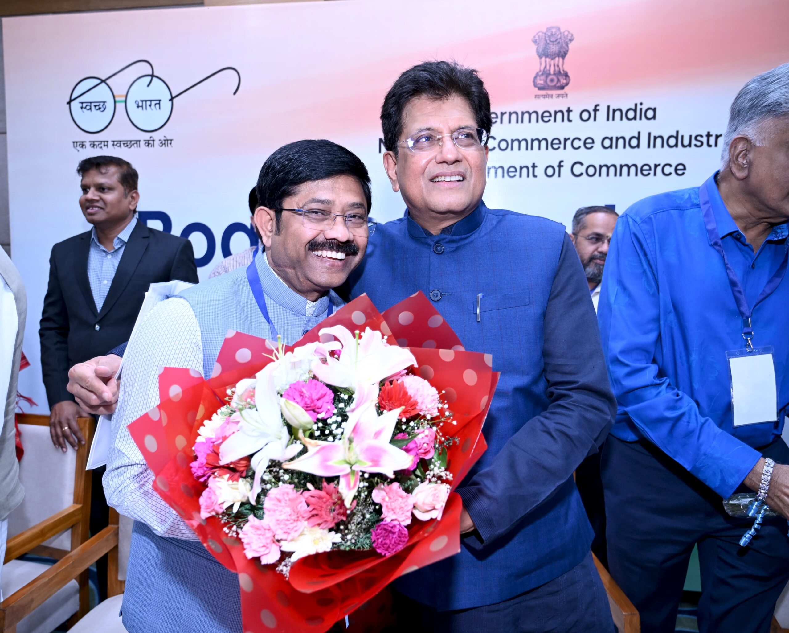 दिल्ली में आयोजित बोर्ड ऑफ ट्रेड की बैठक में उत्तर प्रदेश का प्रतिनिधित्व करते हुए सम्मिलित हुए मंत्री नन्दी