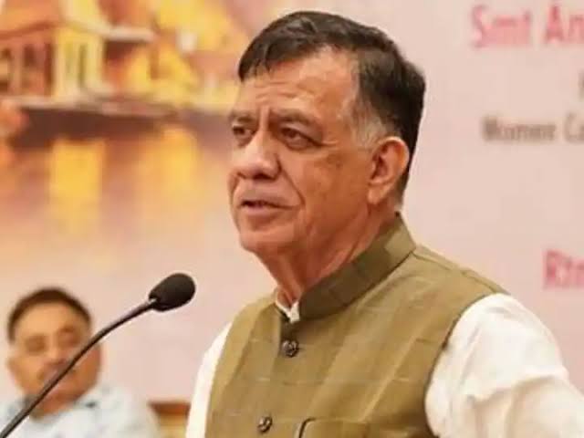 जिन्होंने कहा है कि अगर वहां मुसलमान होते तो चोरी नहीं होती उन्होंने पूरे हिंदु समाज पर कटाक्ष किया- सतीश महाना 2 13 1